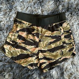 Tachuntfish Women’s Shorts | Size:S